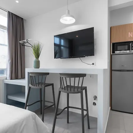 Yellow Door, Nilie Hospitality Mgmt * Saloniki