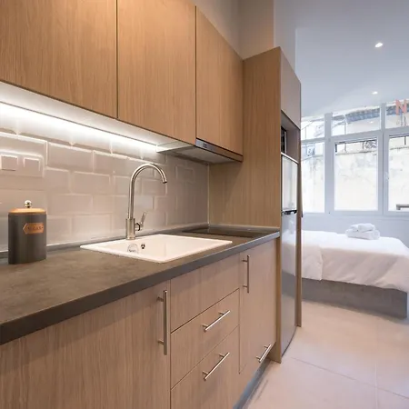 Yellow Door, Nilie Hospitality Mgmt Apartament