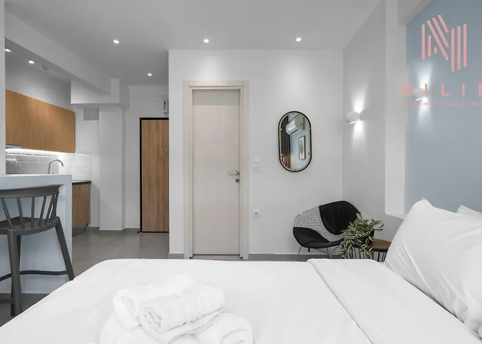Yellow Door, Nilie Hospitality Mgmt סלוניקי