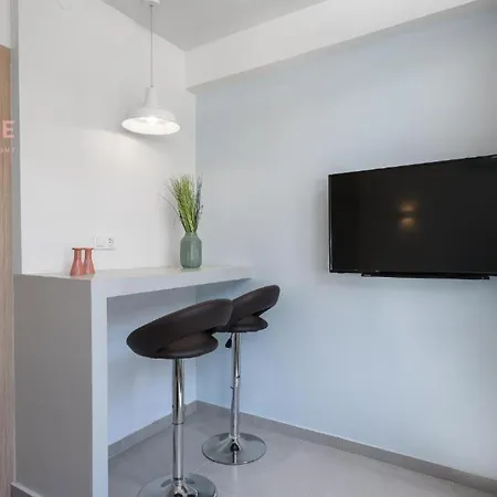 Yellow Door, Nilie Hospitality Mgmt Διαμέρισμα