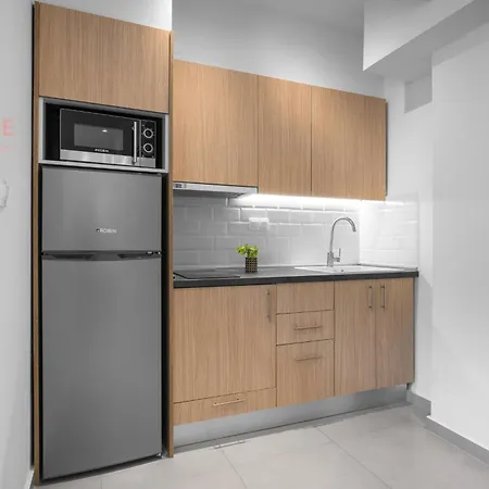 Yellow Door, Nilie Hospitality Mgmt *